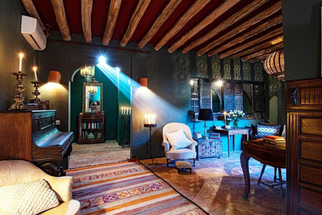 Aux Portes De Marrakech Villa Arts & Deco Avec Piscine Marrakesh Eksteriør billede